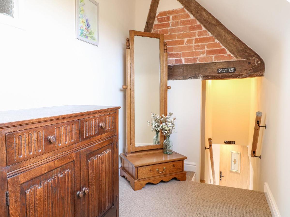 Tolldish Cottage Stafford Eksteriør billede