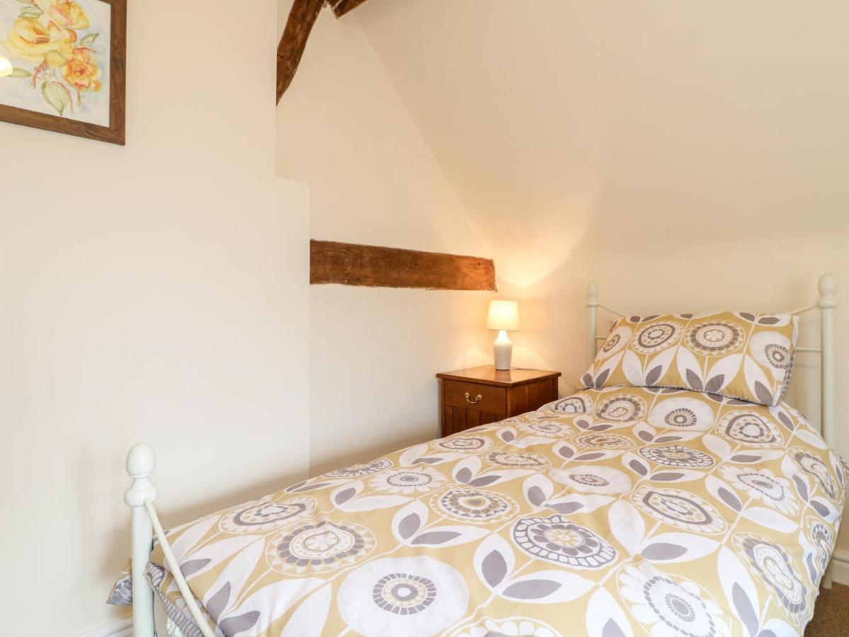 Tolldish Cottage Stafford Eksteriør billede